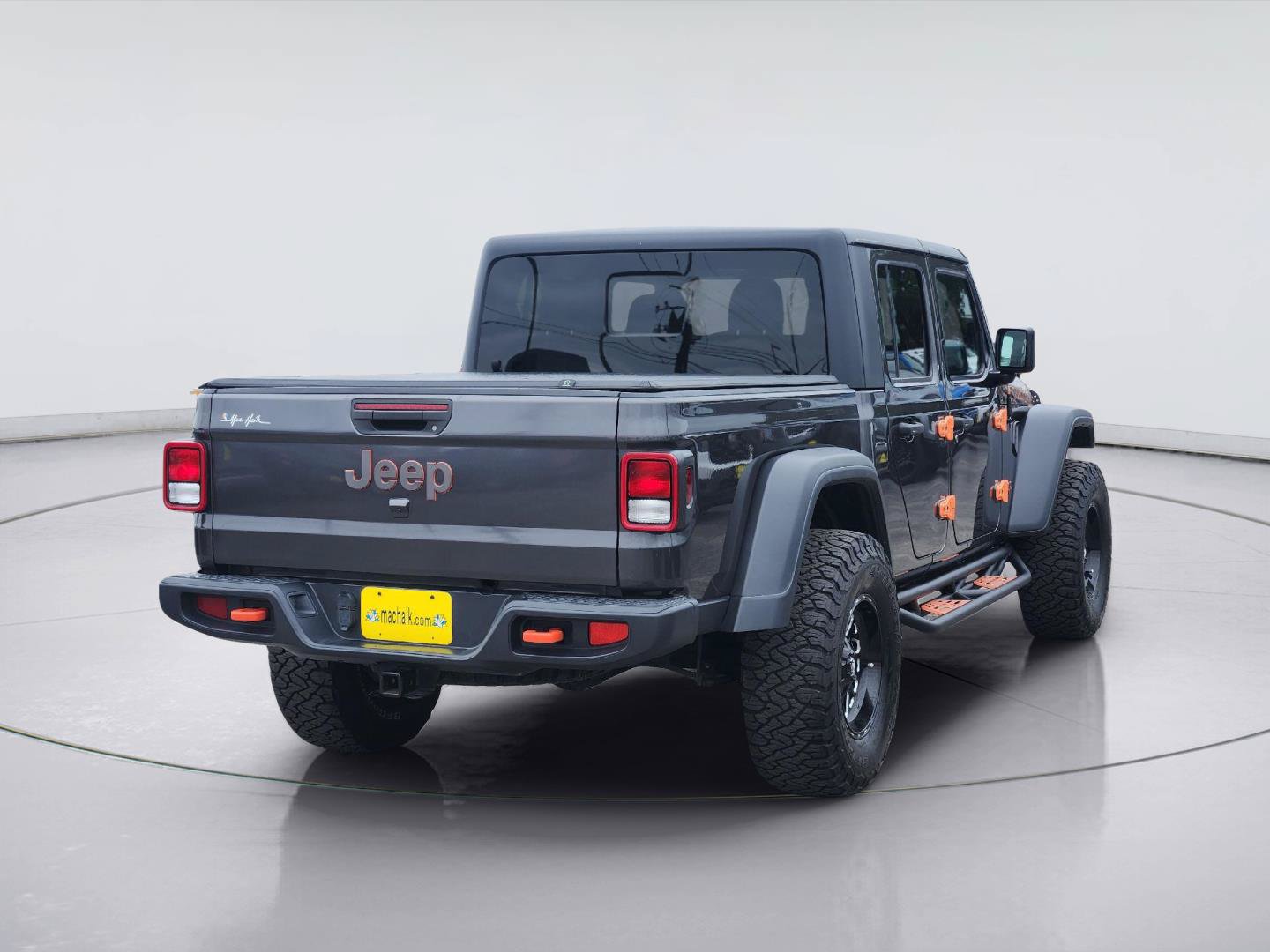 Used 2021 Jeep Gladiator Mojave AWD/4WD image 5