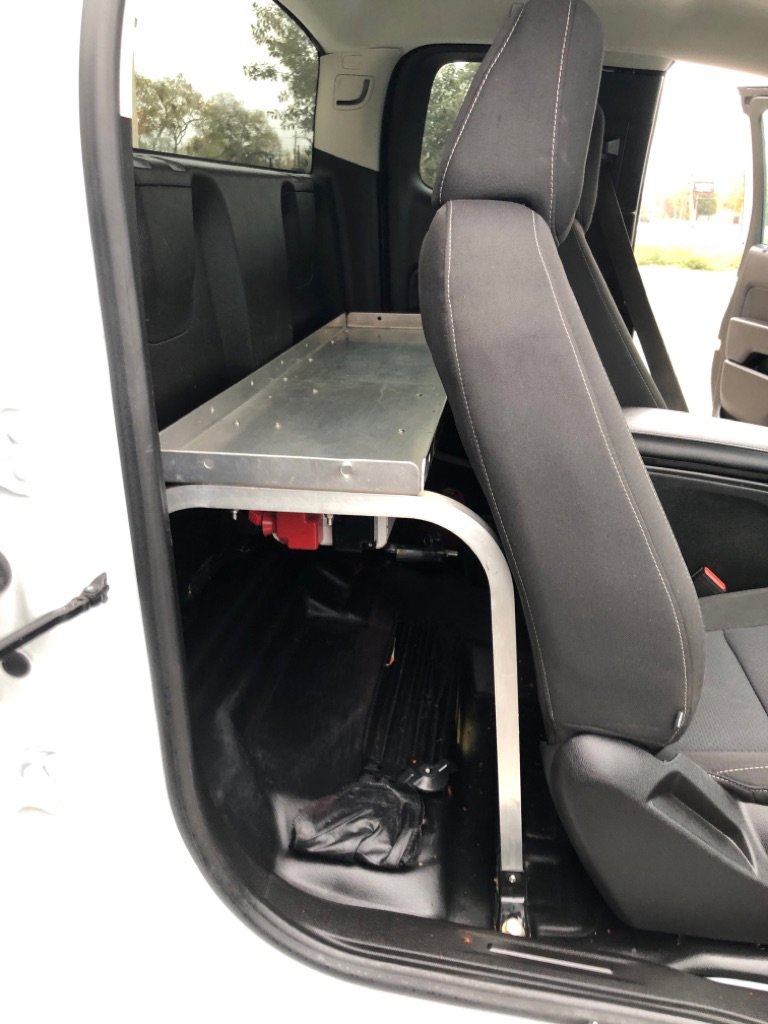 Used 2022 Chevrolet Colorado LT w/ Fleet Safety Package image 18