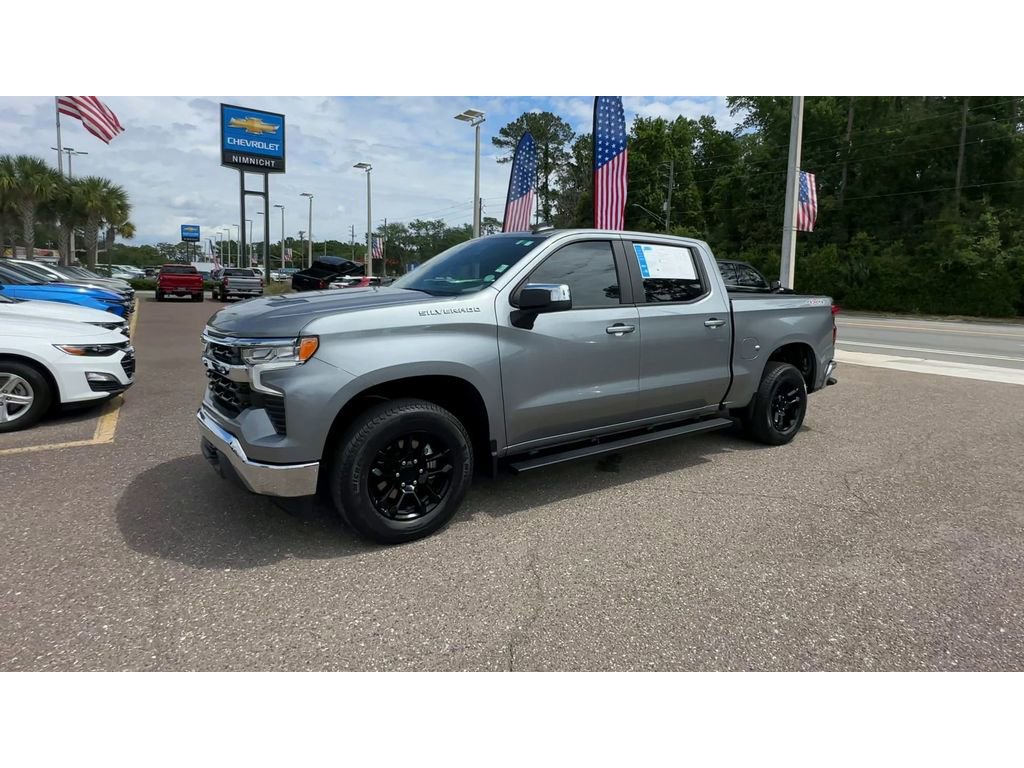 Used 2023 Chevrolet Silverado 1500 LT AWD/4WD image 6