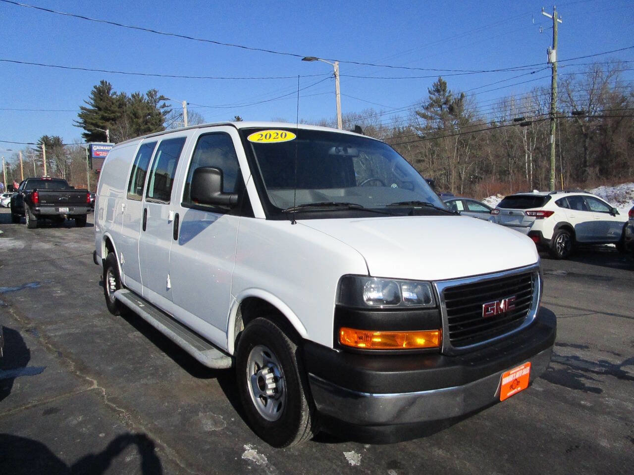 Used 2020 GMC Savana 2500 w/ Driver Convenience Package image 3