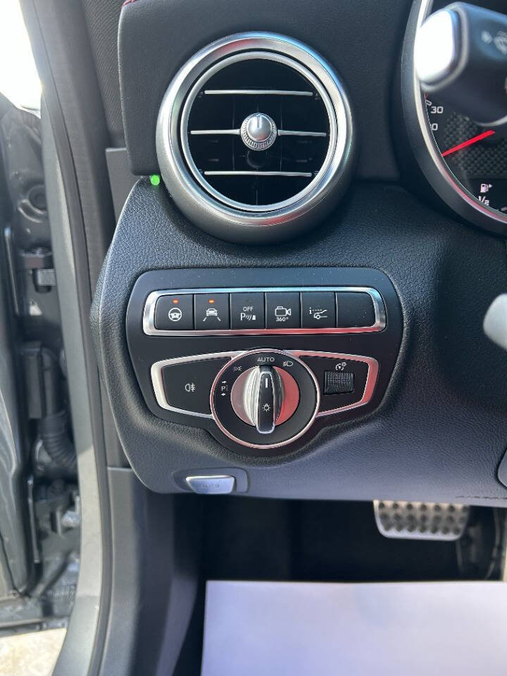 Used 2017 Mercedes-Benz C 63 AMG S image 22