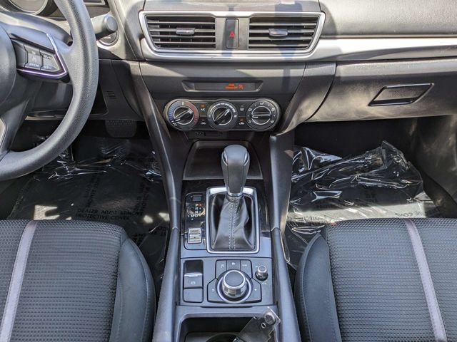 Used 2017 MAZDA MAZDA3 Sport w/ Preferred Equipment Package FWD image 19