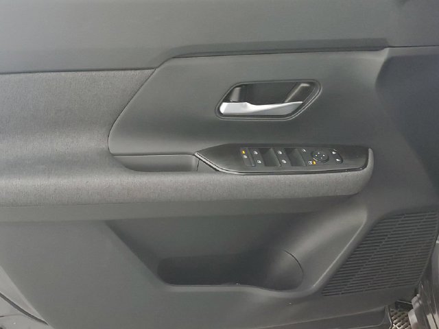 New 2026 Nissan Kicks SV w/ Cold Weather Package FWD image 27
