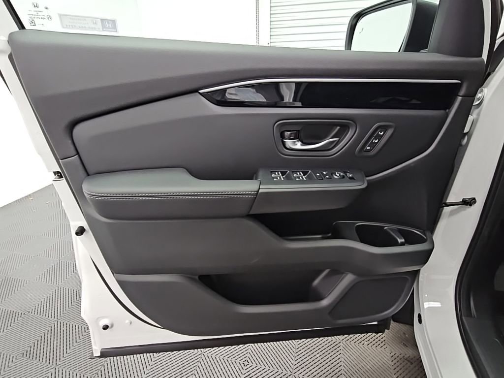 New 2025 Honda Pilot EX-L image 29