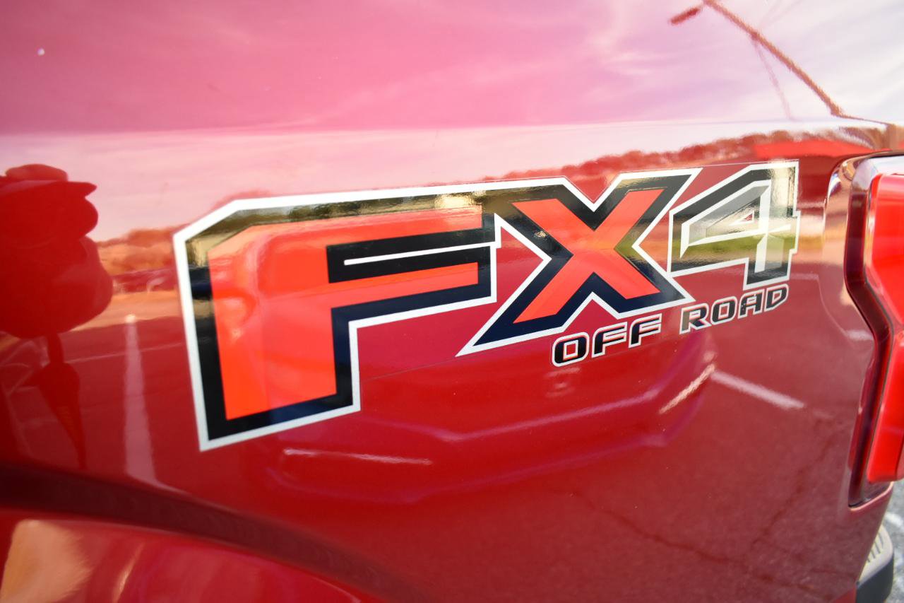 Used 2019 Ford F150 Lariat w/ Equipment Group 502A Luxury AWD/4WD image 44