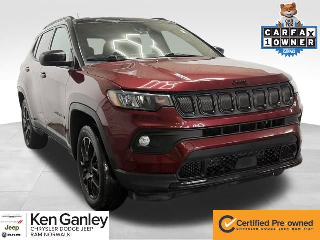 Used 2022 Jeep Compass Altitude image 1
