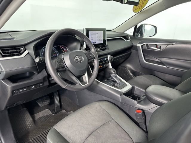Used 2024 Toyota RAV4 XLE w/ Convenience Package image 12