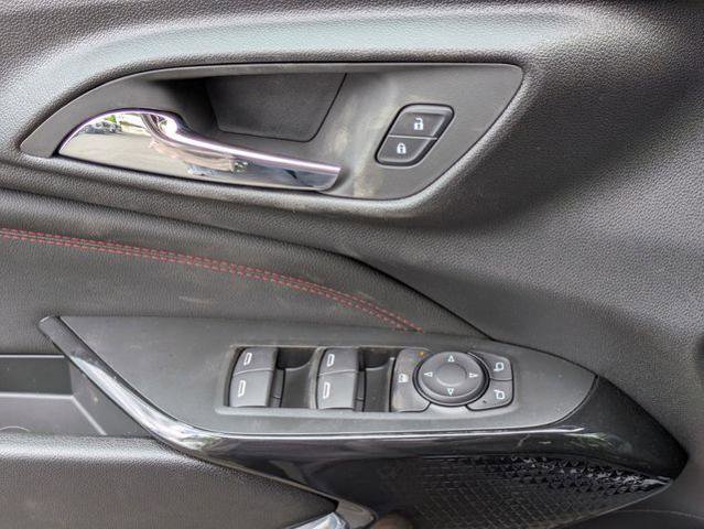 New 2026 Chevrolet Trax RS w/ Sunroof Package FWD image 13