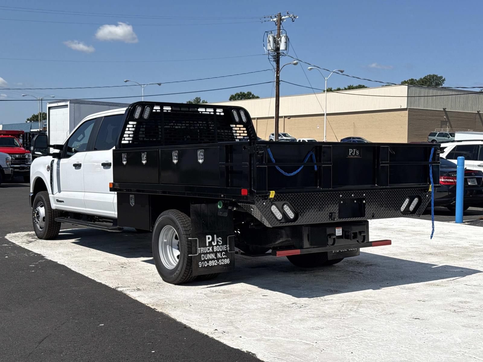 New 2026 Ford F350 XL w/ XL Chrome Package AWD/4WD image 5