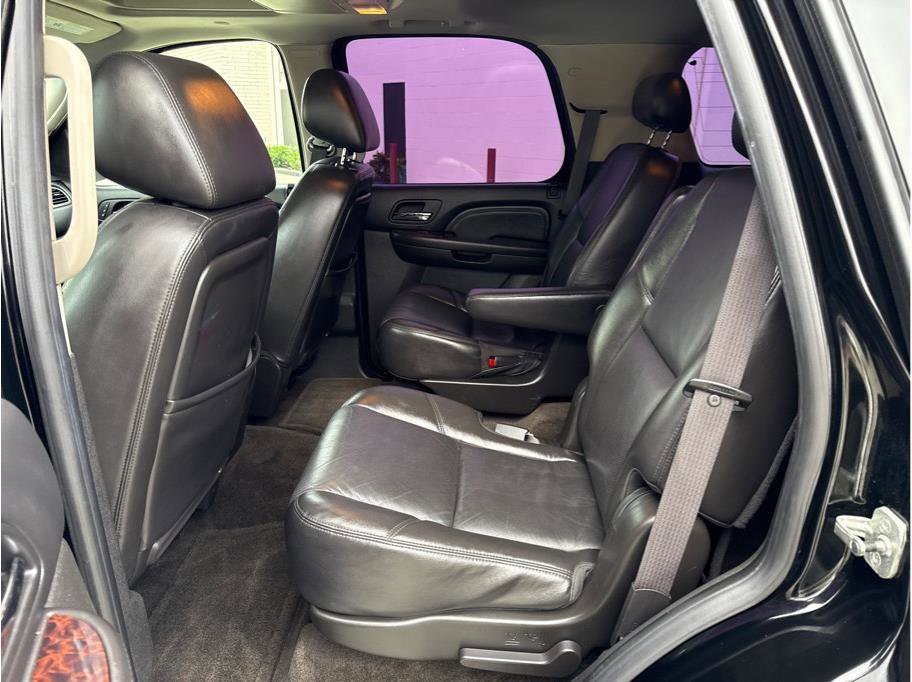 Used 2010 GMC Yukon Denali image 14