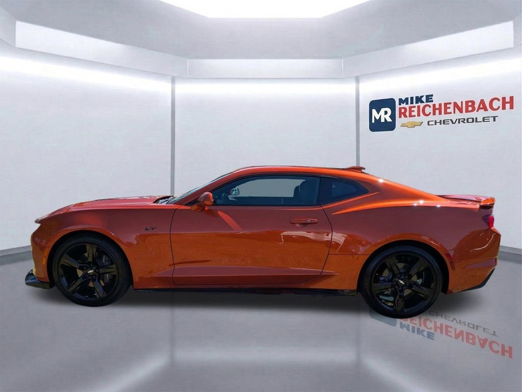 Used 2022 Chevrolet Camaro LT w/ Technology Package RWD image 7