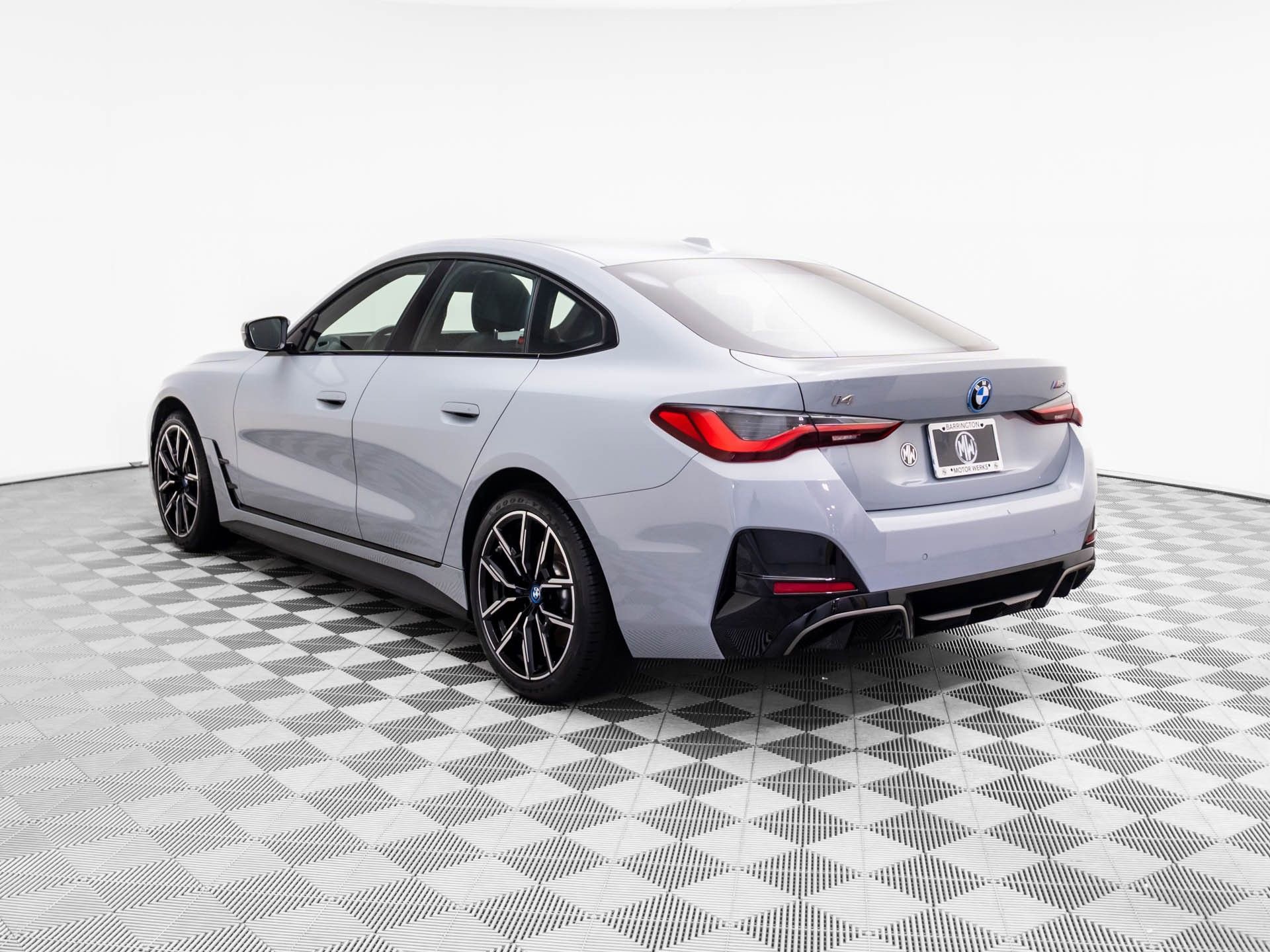 Used 2023 BMW i4 M50 w/ Premium Package image 6