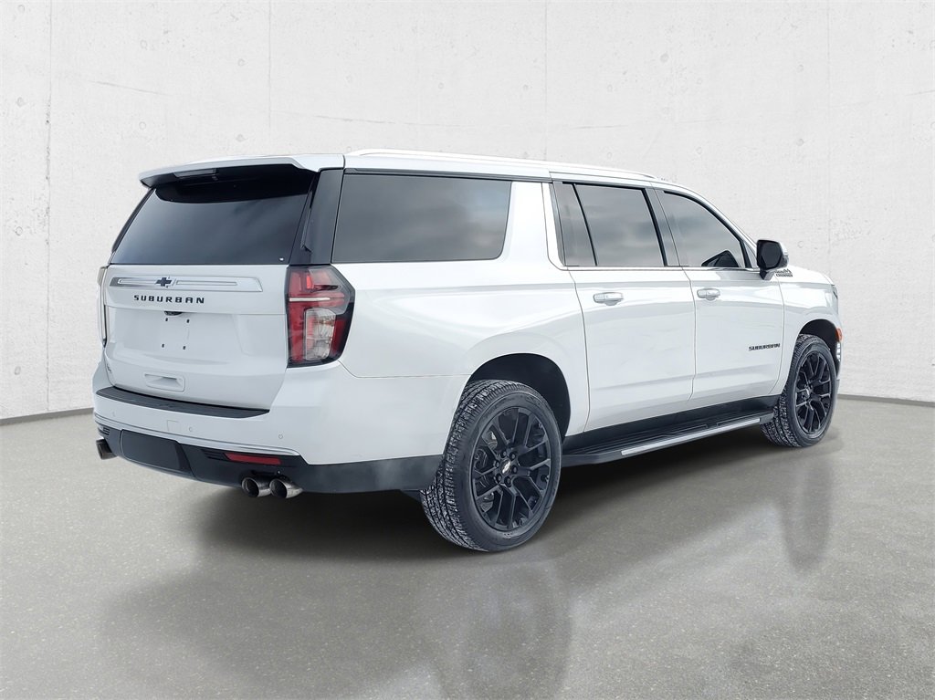Used 2023 Chevrolet Suburban High Country image 7