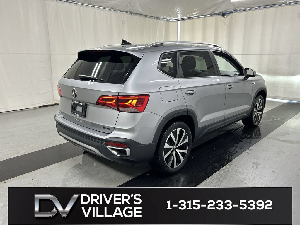 Certified 2023 Volkswagen Taos SE AWD/4WD image 2