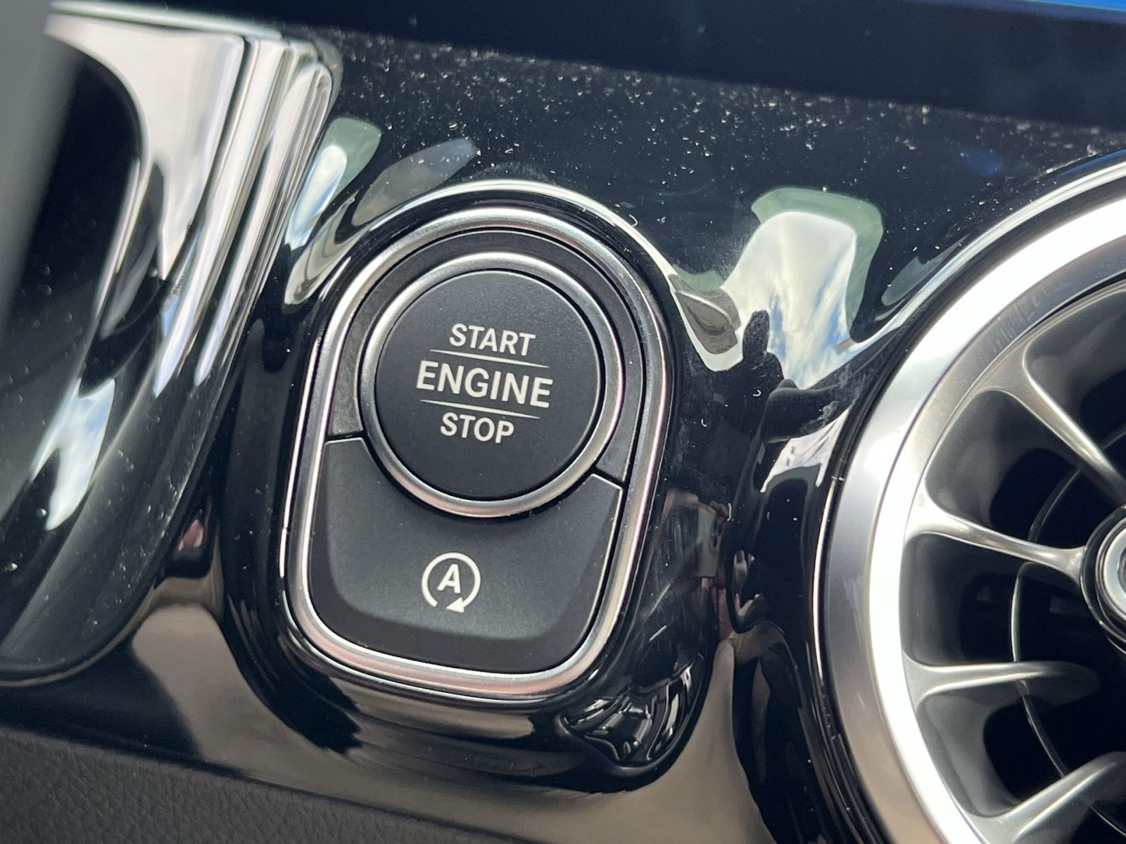 New 2026 Mercedes-Benz GLA 250 4MATIC image 38