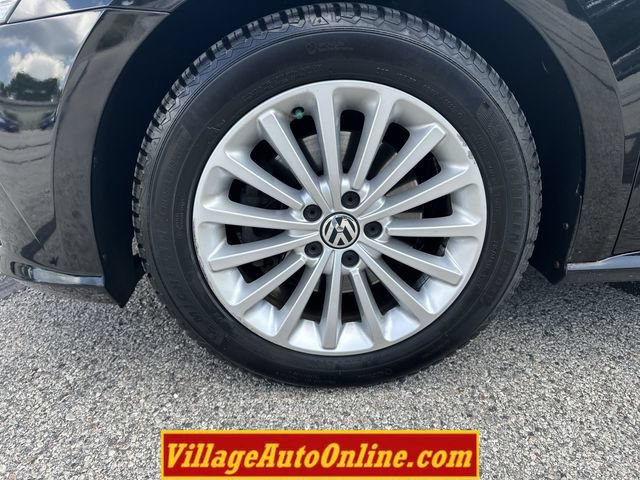 Used 2016 Volkswagen Passat 1.8T SE w/ Lighting Package (P06) FWD image 8
