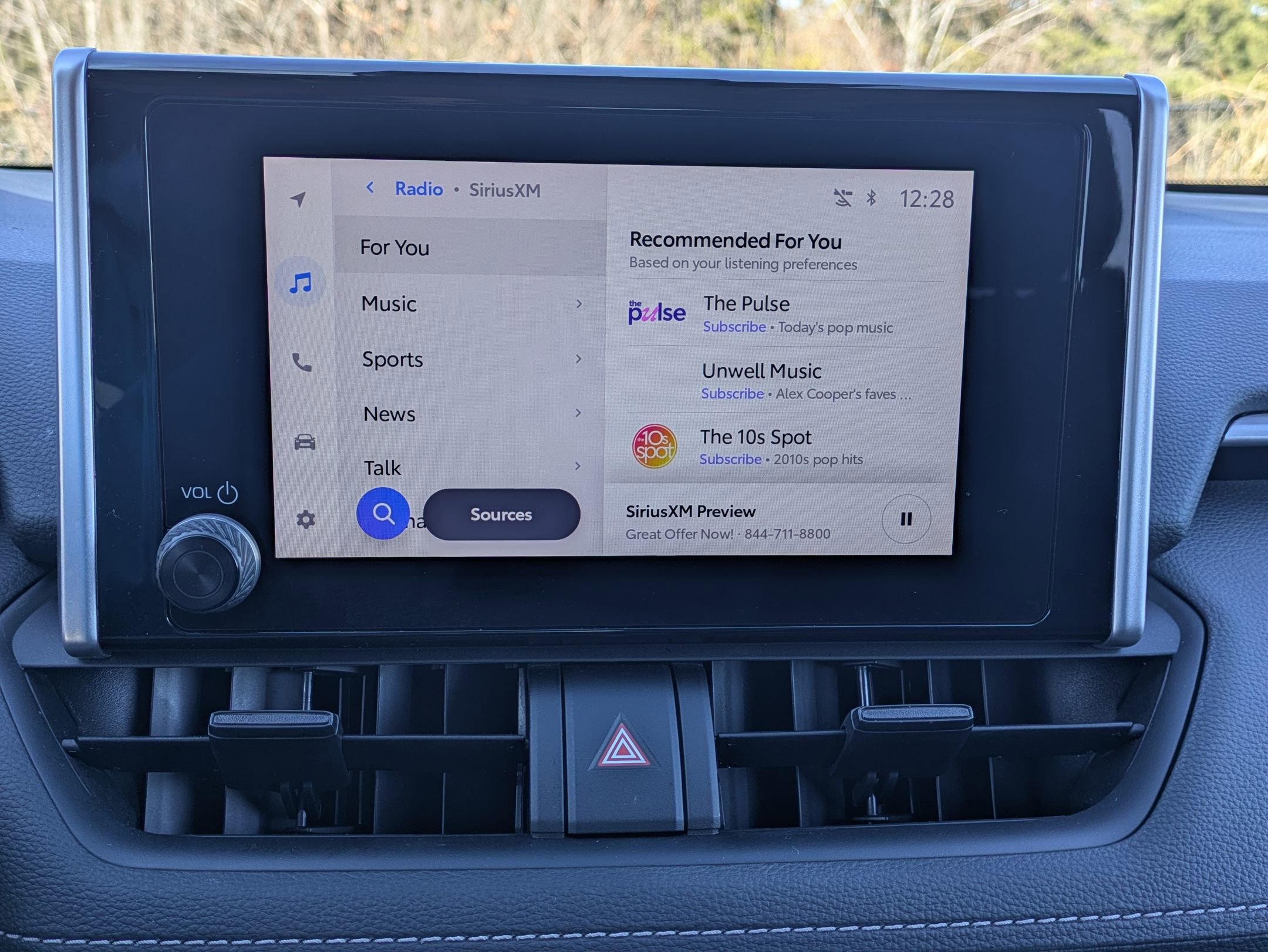 Used 2024 Toyota RAV4 XLE w/ Convenience Package image 12