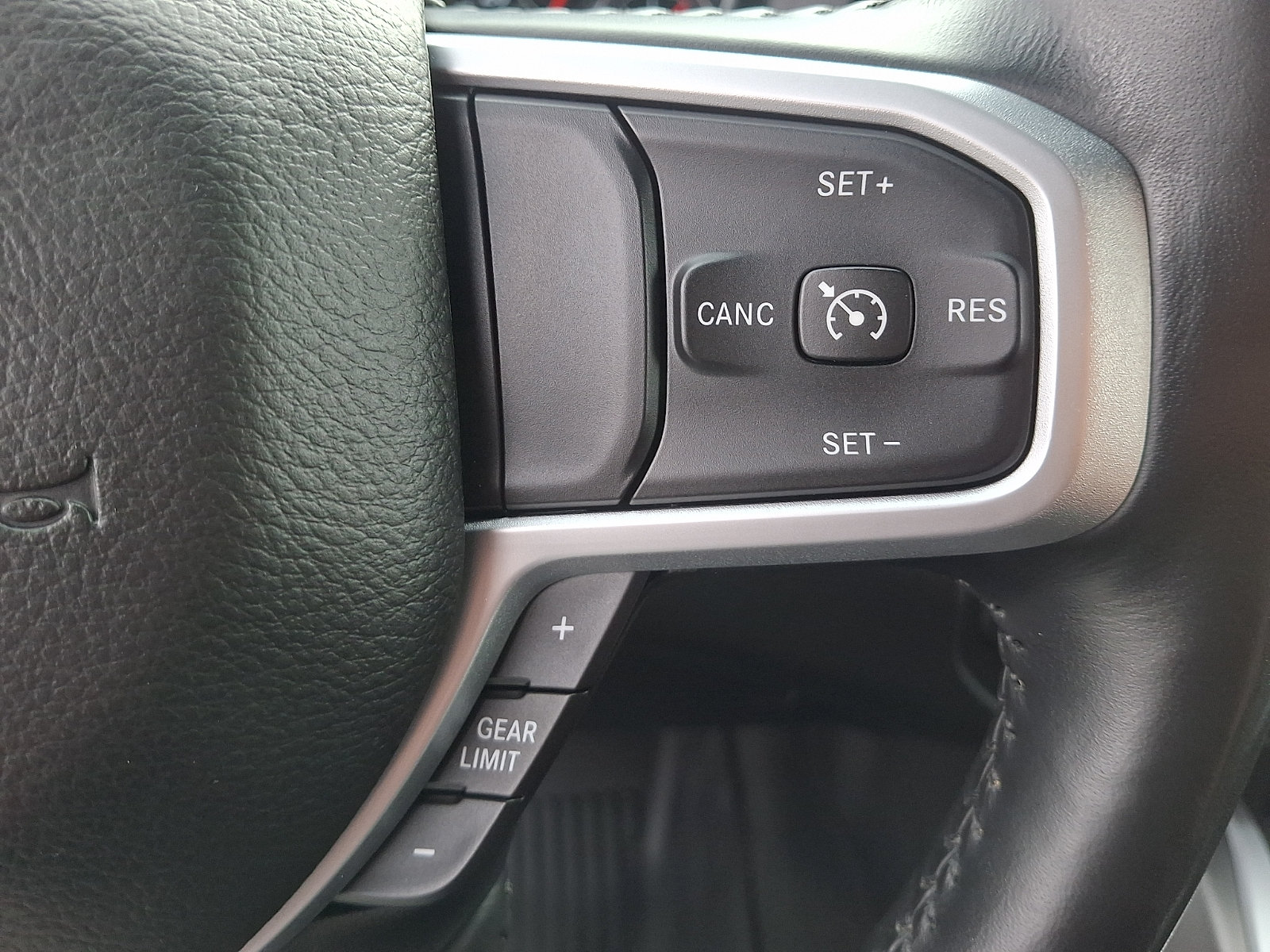 Used 2020 RAM 1500 Big Horn AWD/4WD image 21