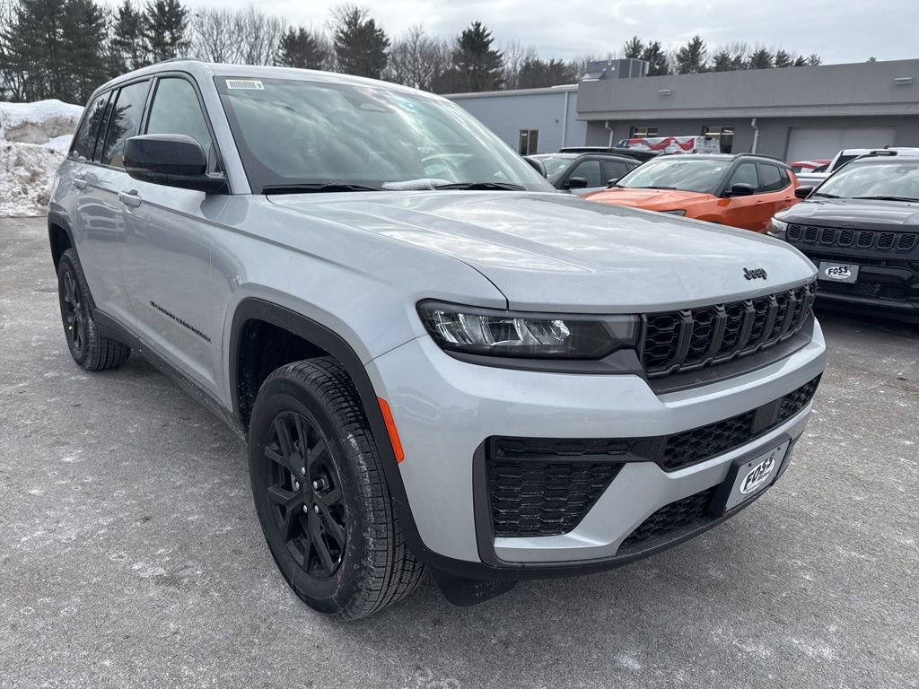 New 2026 Jeep Grand Cherokee Altitude image 7