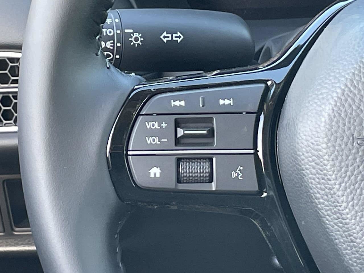 New 2027 Honda HR-V EX-L image 13