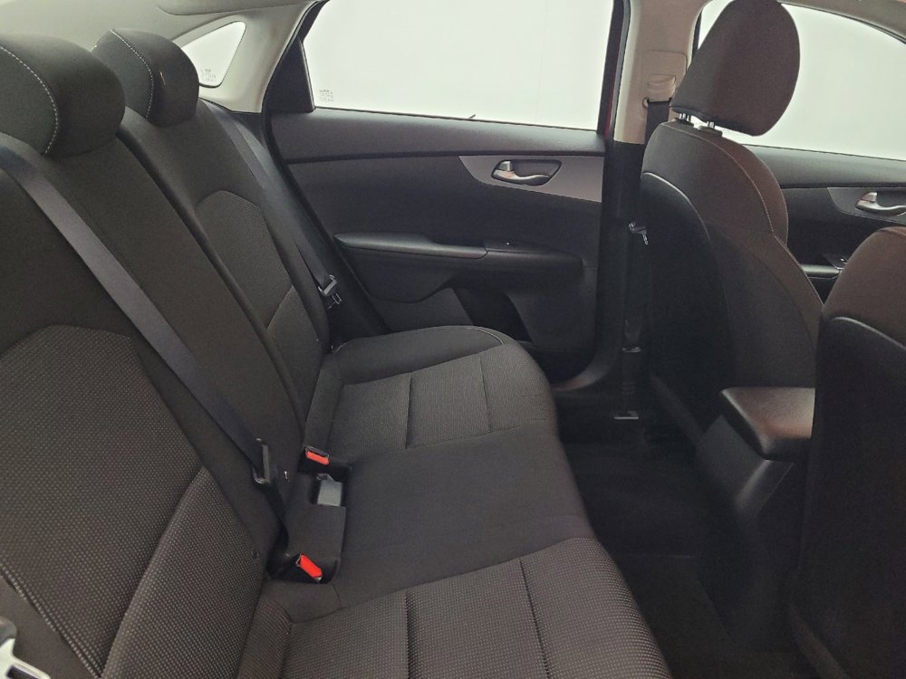 Used 2020 Kia Forte LXS image 19