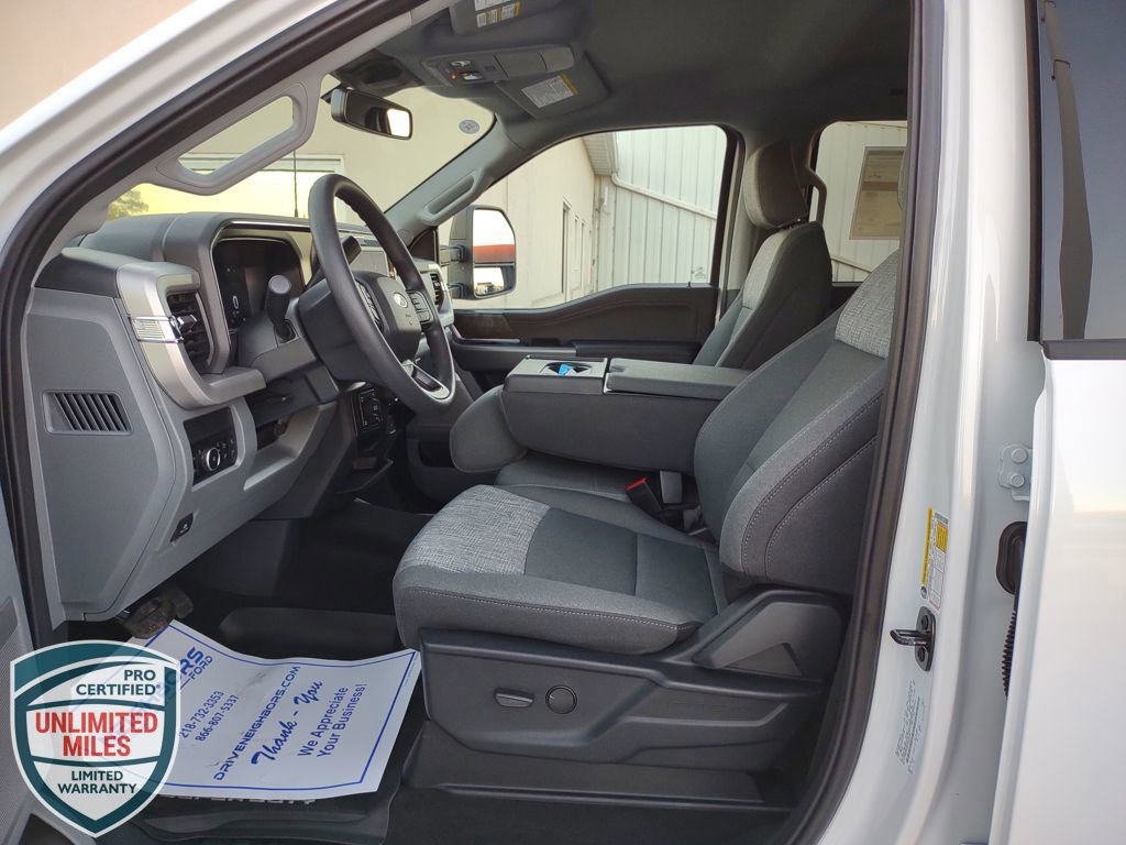 New 2026 Ford F350 XLT w/ XLT Premium Package image 9