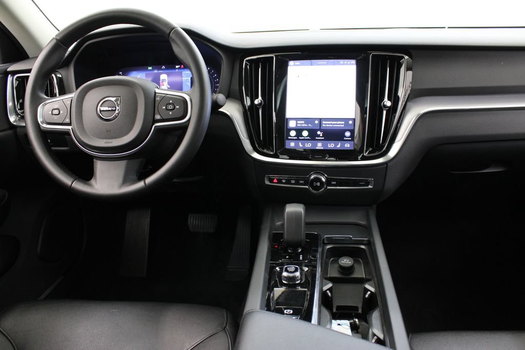 Certified 2024 Volvo S60 B5 Core FWD image 9