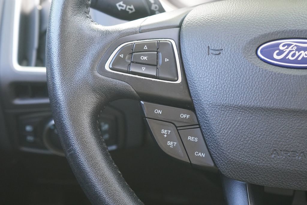Used 2018 Ford Focus Titanium FWD image 14