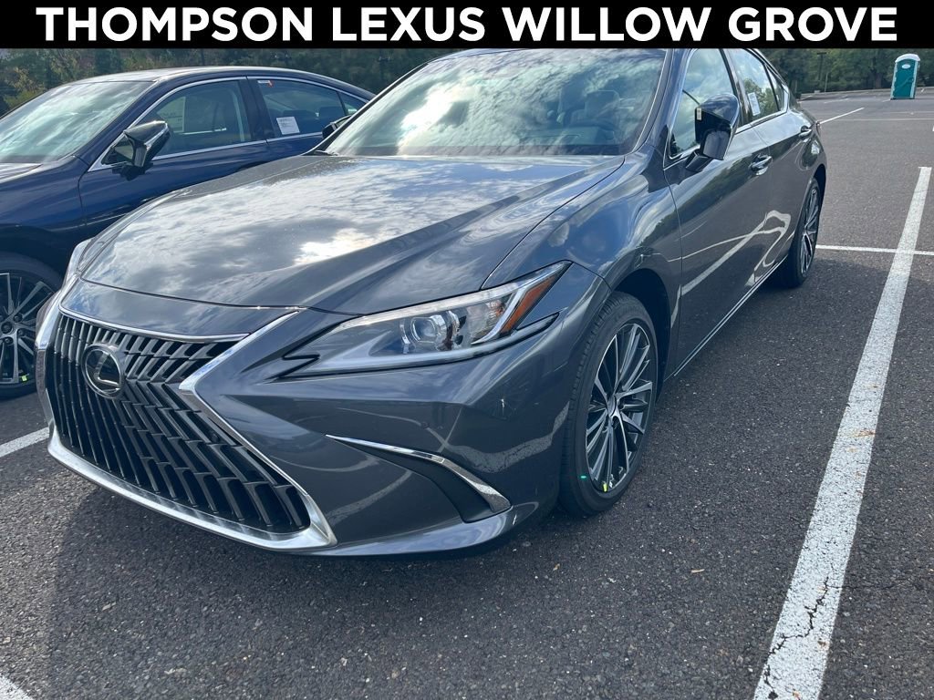 New 2025 Lexus ES 350 w/ Premium Package