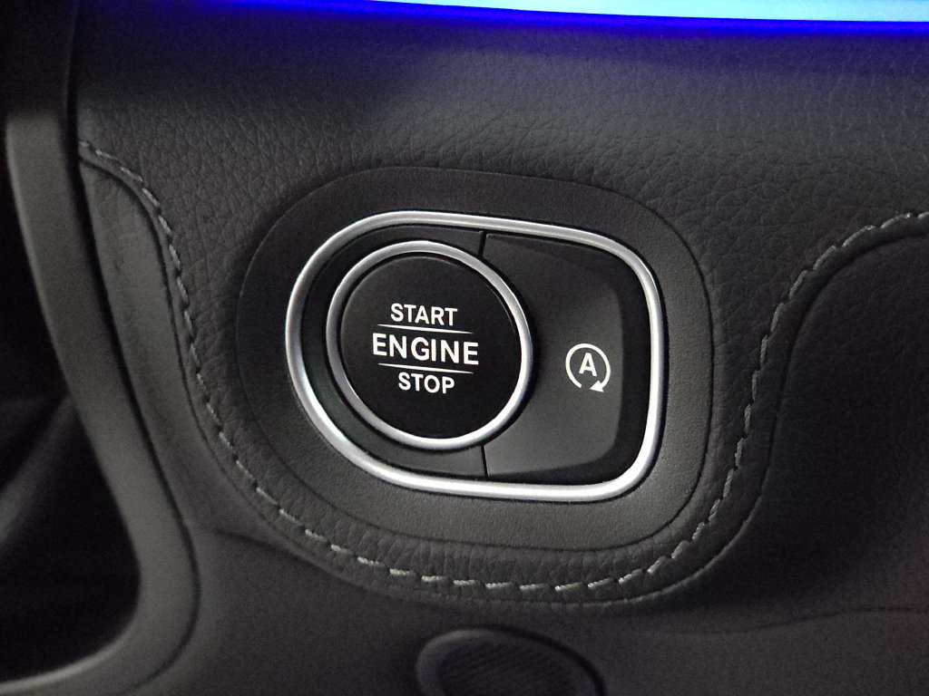 Certified 2025 Mercedes-Benz GLS 450 4MATIC image 16