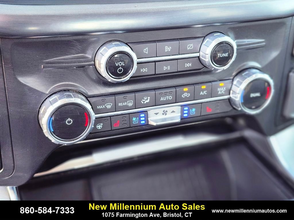 Used 2022 Ford F150 Limited image 23