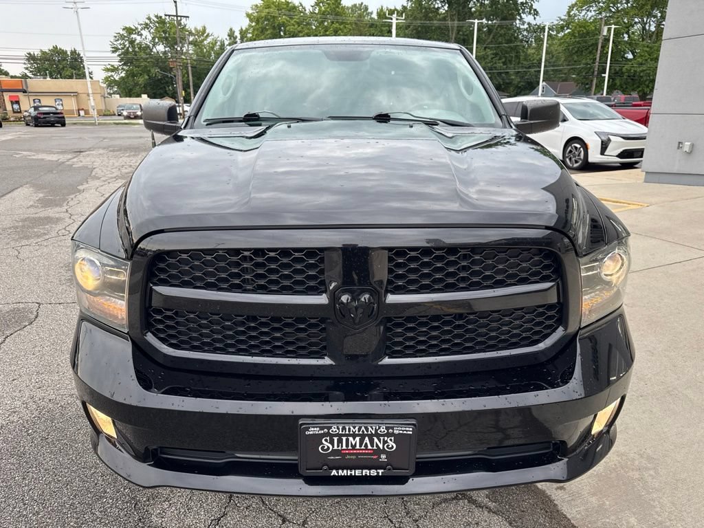 Used 2014 RAM 1500 Express w/ Black Ram 1500 Express Group AWD/4WD image 13