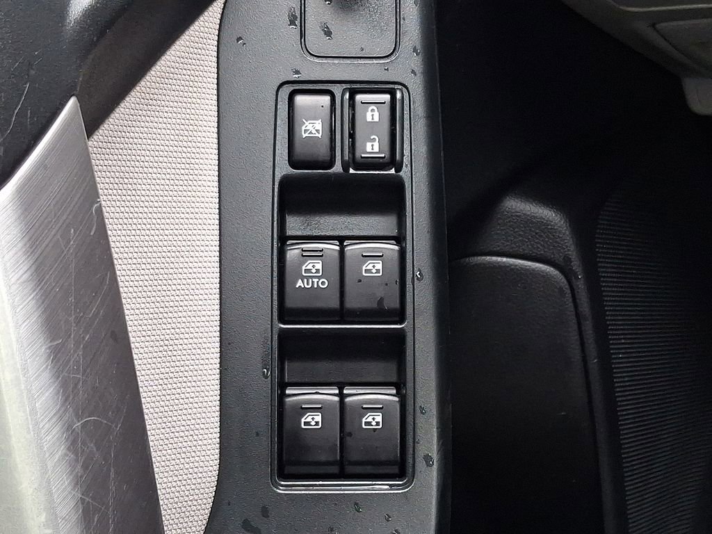Used 2015 Subaru Forester 2.5i Premium AWD/4WD image 25