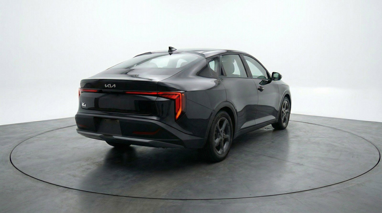 Used 2025 Kia K4 LXS image 9