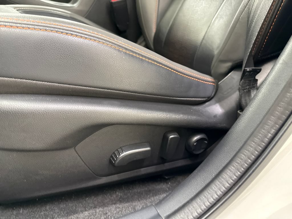 Certified 2024 Subaru Crosstrek 2.5i Limited w/ Crosstrek Mirror Package AWD/4WD image 13