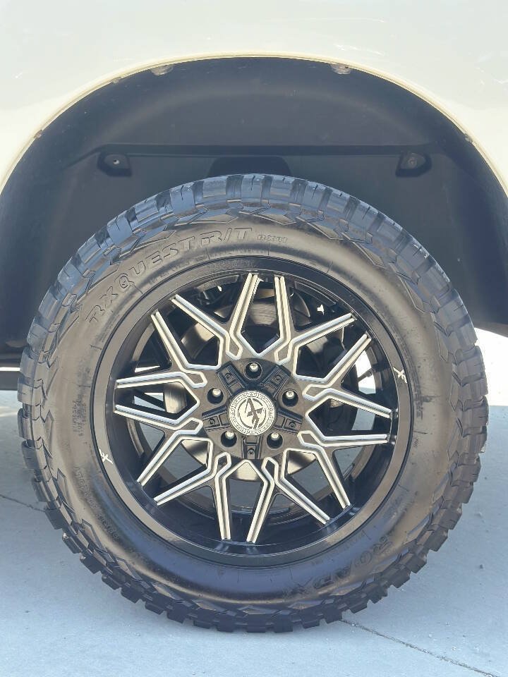 Used 2014 RAM 1500 Limited RWD image 14