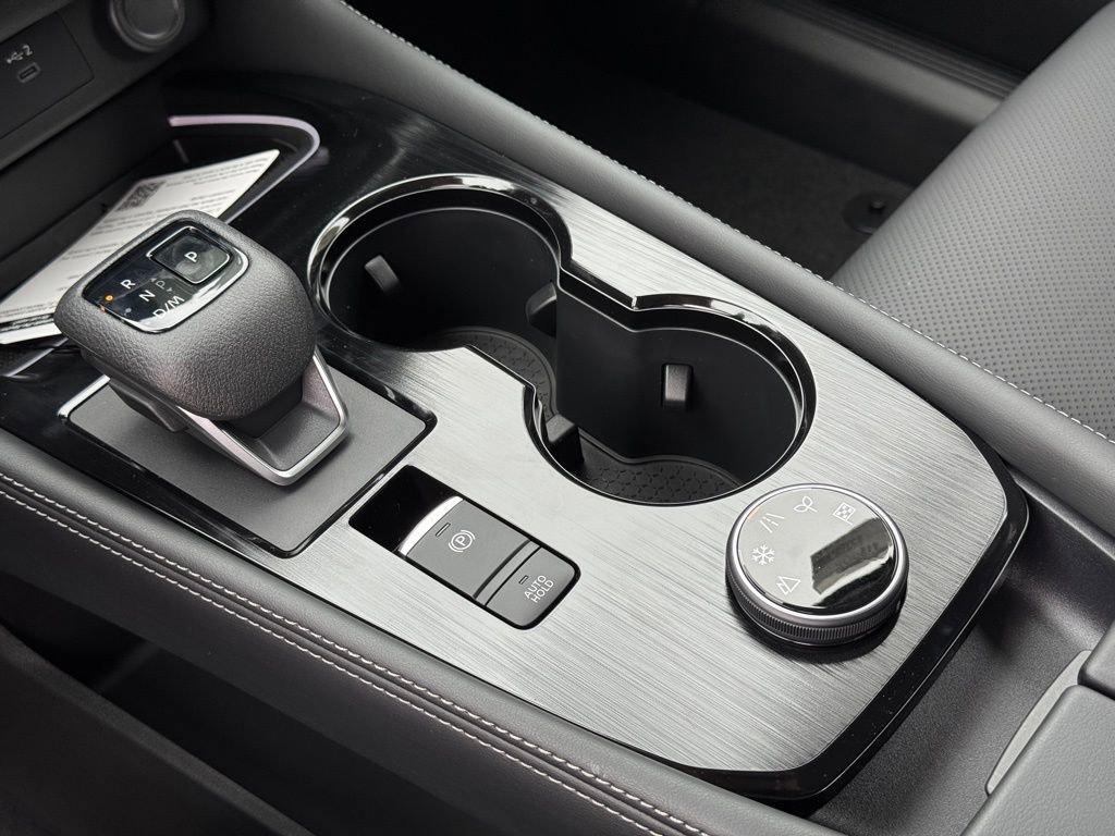 New 2026 Nissan Rogue Platinum image 13