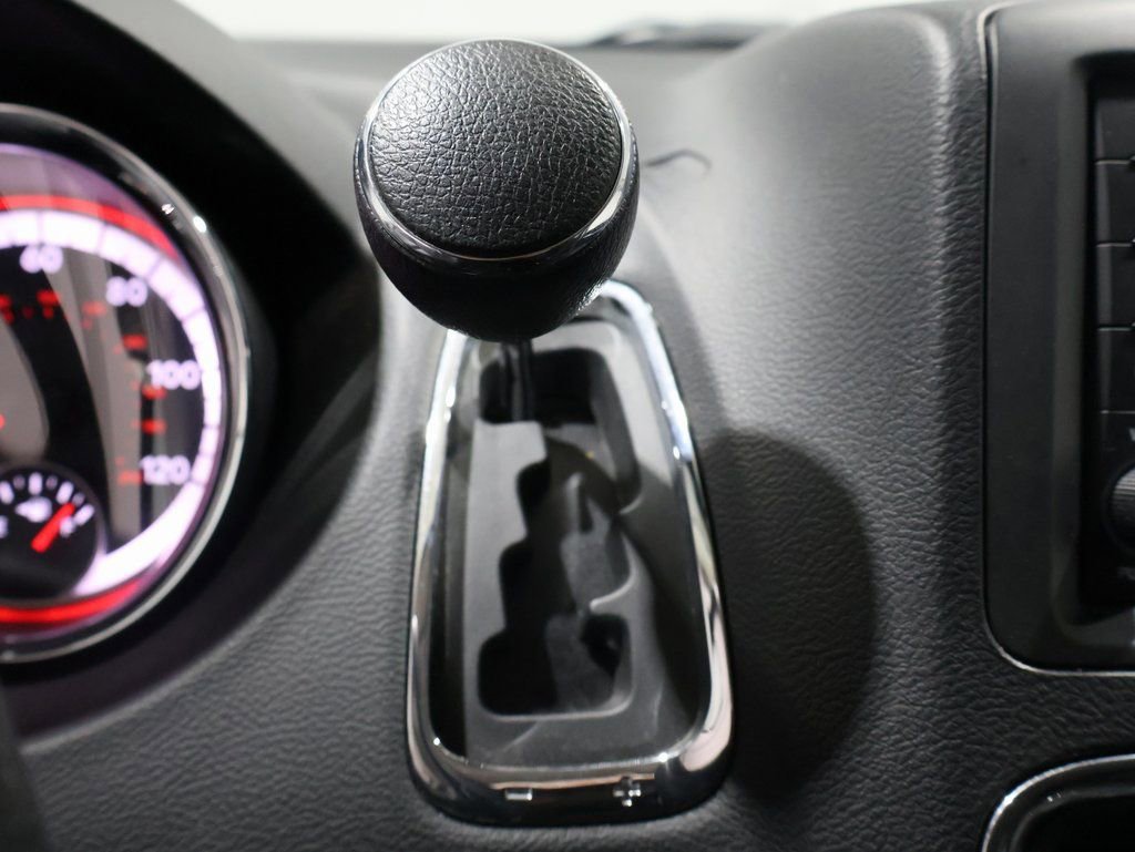 Certified 2020 Dodge Grand Caravan SE w/ UConnect Hands-Free Group image 30