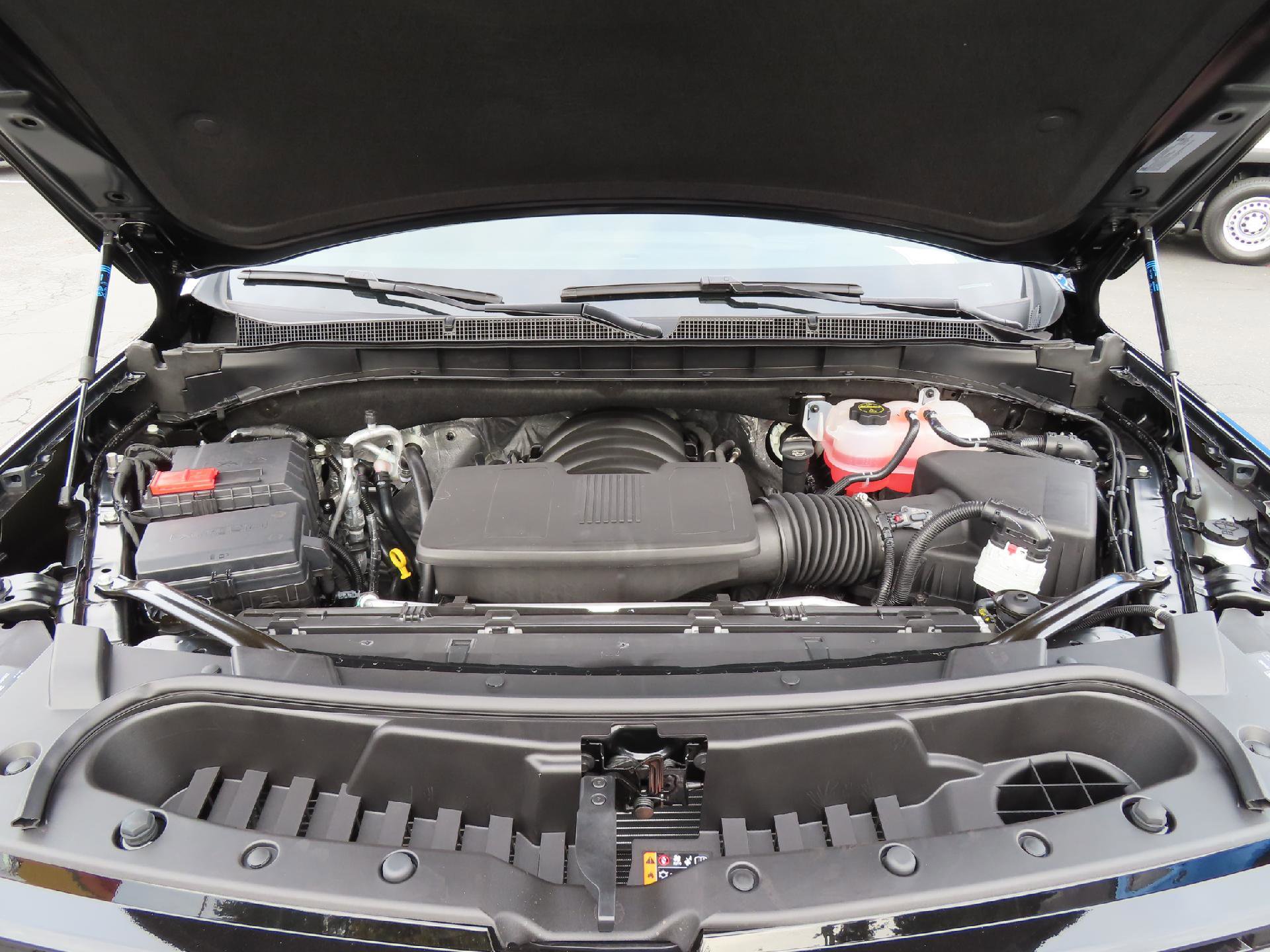 New 2026 Chevrolet Suburban LS w/ LPO, Dark Essentials Package image 35