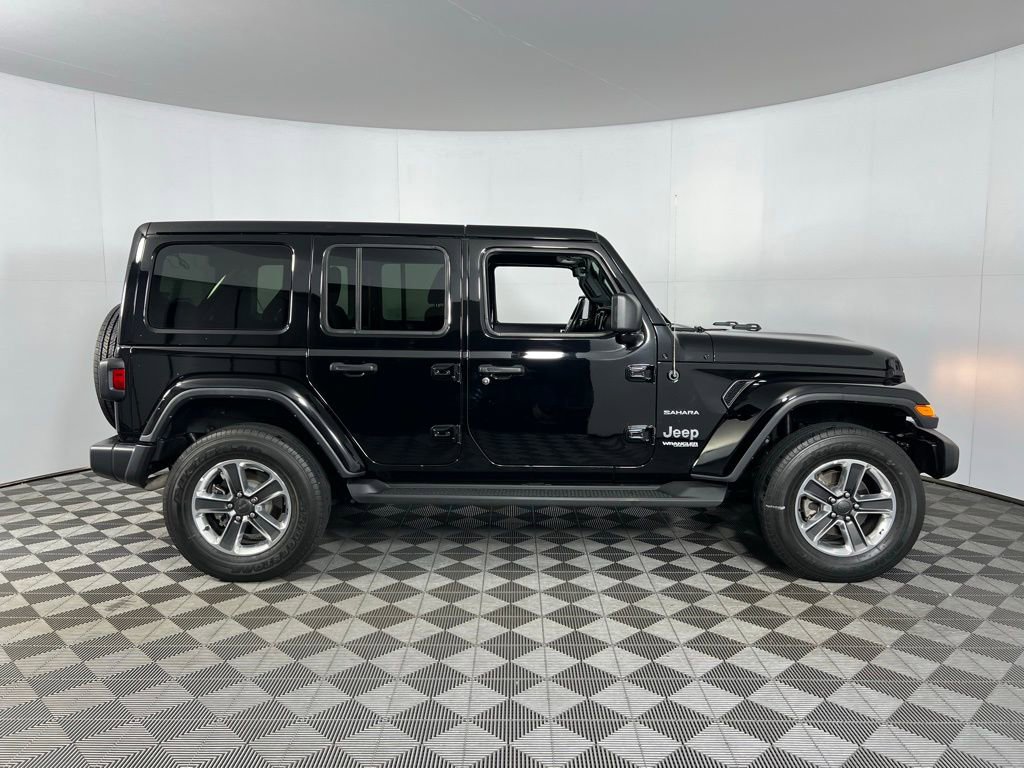 Used 2022 Jeep Wrangler Unlimited Sahara image 5