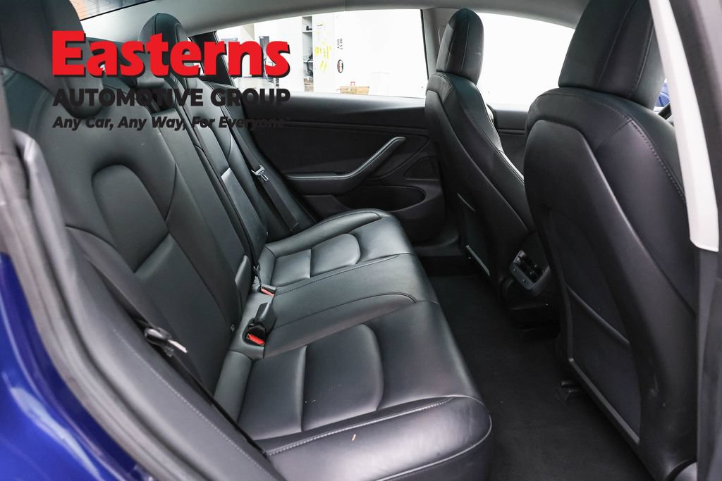 Used 2019 Tesla Model 3 Standard Range RWD image 16
