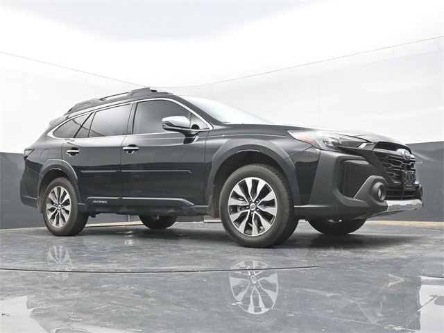 Used 2024 Subaru Outback Touring image 43