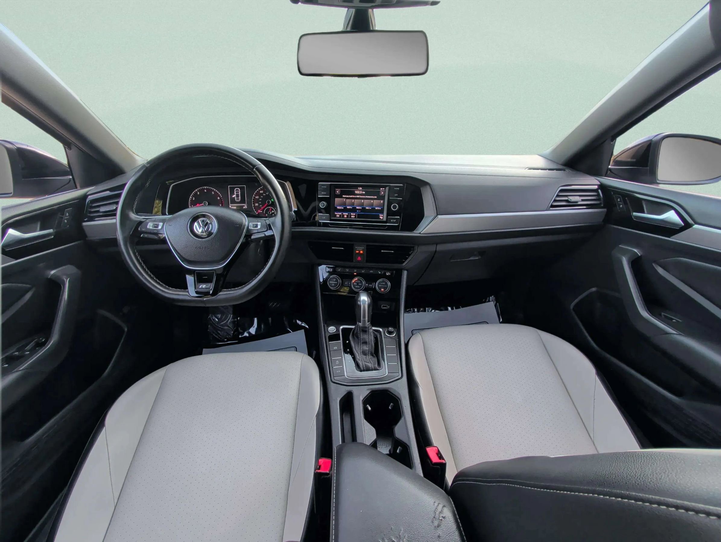 Used 2019 Volkswagen Jetta R-Line FWD image 20