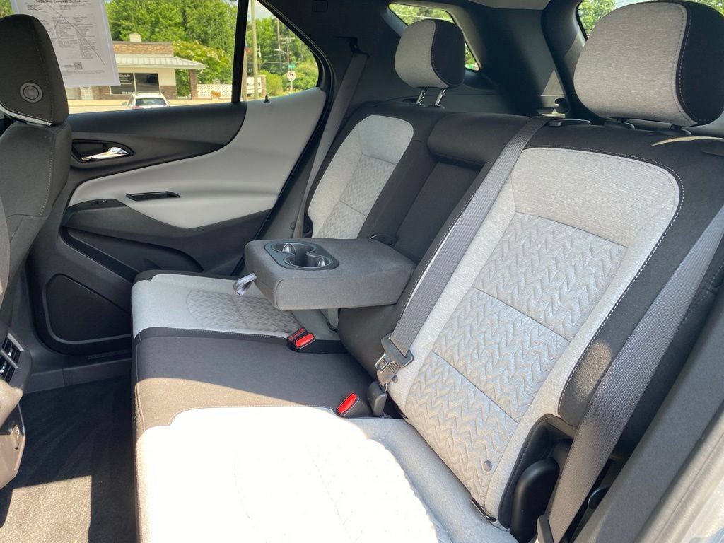 Used 2024 Chevrolet Equinox LS w/ LS Convenience Package FWD image 16