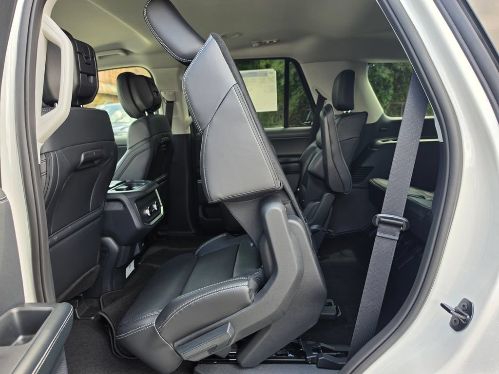New 2027 Ford Expedition Platinum RWD image 35