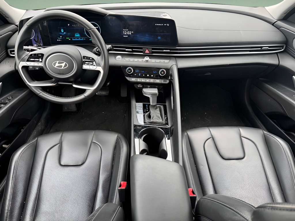 Certified 2024 Hyundai Elantra Limited FWD image 16