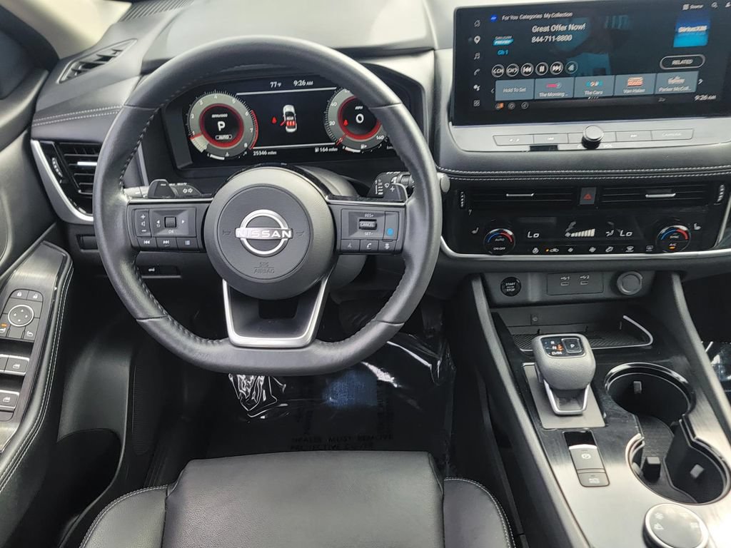 Used 2024 Nissan Rogue SL AWD/4WD image 18