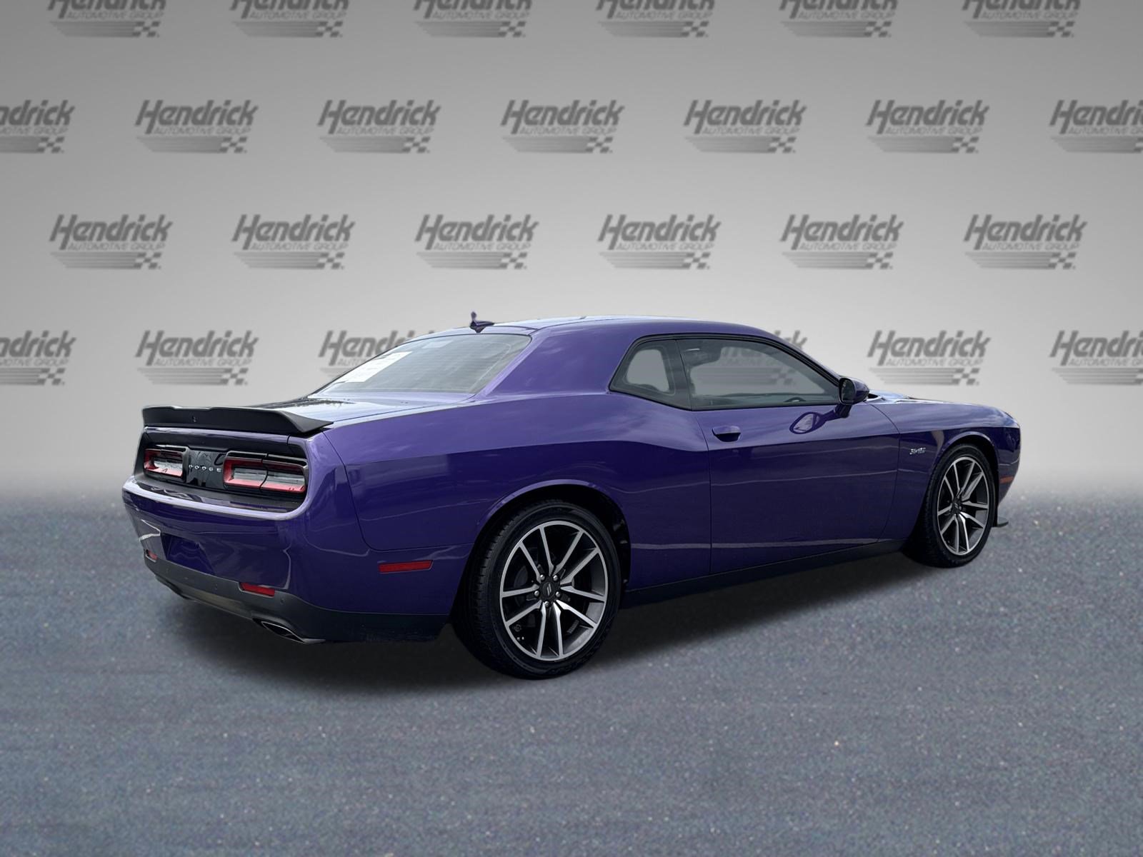Used 2023 Dodge Challenger R/T w/ Plus Package RWD image 9