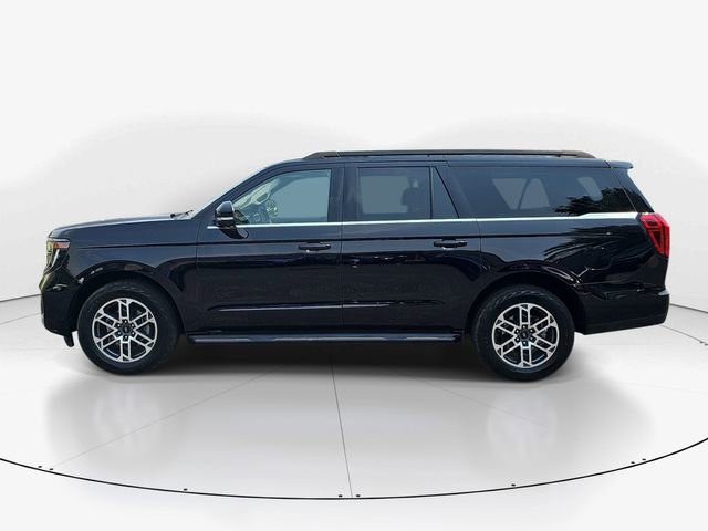 Used 2025 Ford Expedition Max Active AWD/4WD image 6