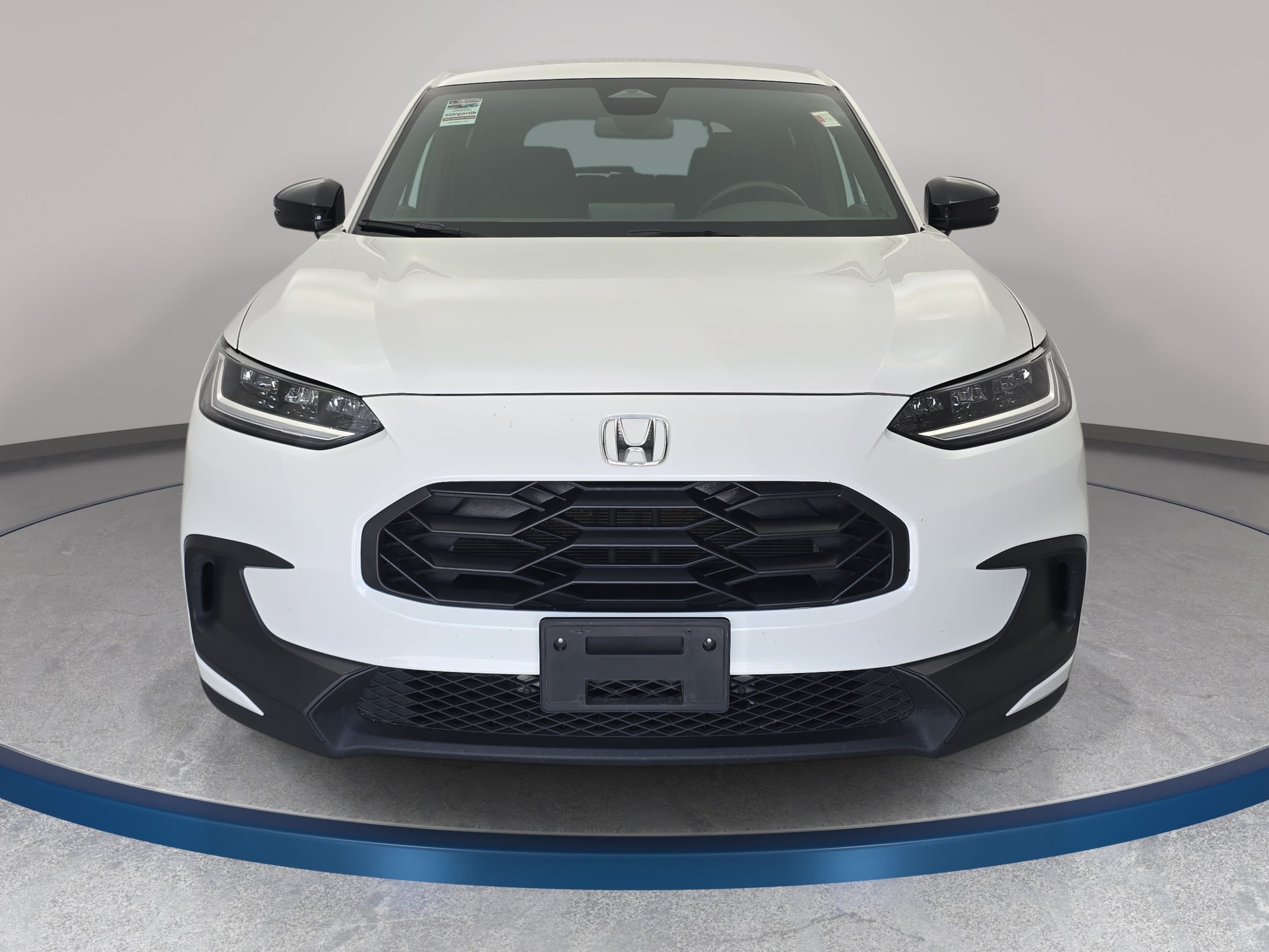 Used 2025 Honda HR-V Sport image 2
